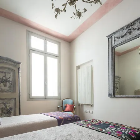 Apartment Palazzo Benassi Nobile Dimora Nel Cuore Di *