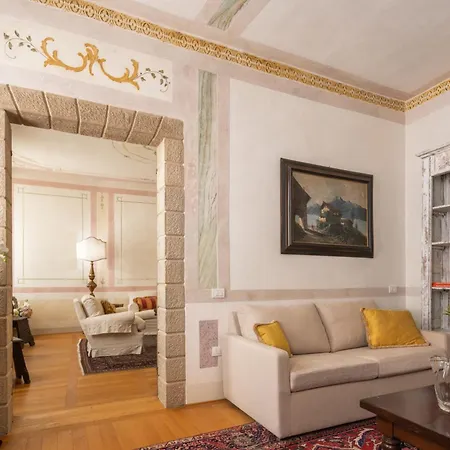 Апартаменты Palazzo Benassi Nobile Dimora Nel Cuore Di Азоло
