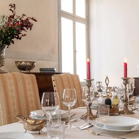 Apartment Palazzo Benassi Nobile Dimora Nel Cuore Di